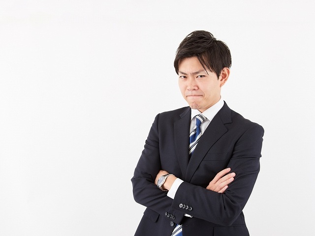 高卒で転職すると給料はどうなる？おすすめ職種は？